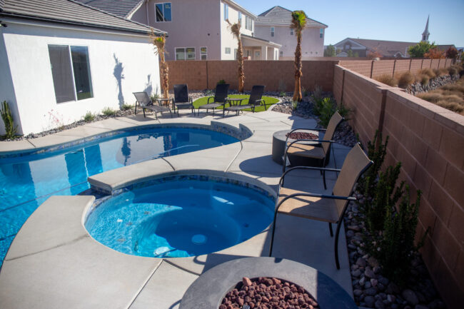 Clover shaped pool and backyard landscaping in the Little Valley area of St. George, Utah.